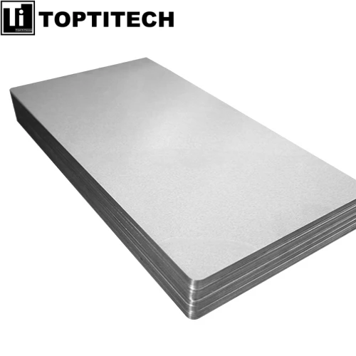 Une plaque de titane métallique microporeuse ultra longue de 10 microns